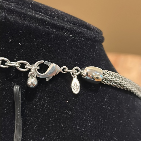 Premier Designs Pure Sophistication Silver Strand Necklace. - Picture 6 of 13